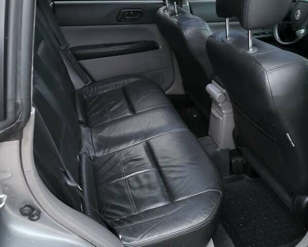 Серый Субару Форестер, объемом двигателя 1.99 л и пробегом 326 тыс. км за 8500 $, фото 5 на Automoto.ua