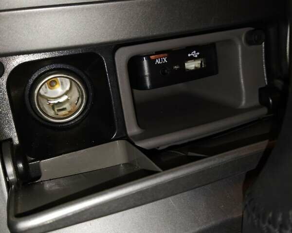 Серый Субару Форестер, объемом двигателя 1.99 л и пробегом 326 тыс. км за 8500 $, фото 10 на Automoto.ua