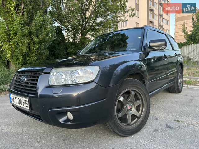 Серый Субару Форестер, объемом двигателя 2 л и пробегом 291 тыс. км за 7800 $, фото 19 на Automoto.ua