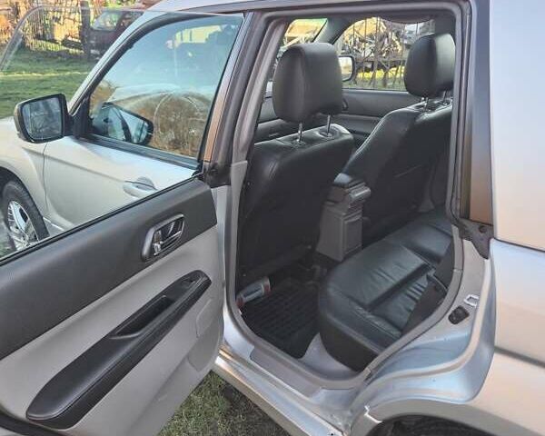 Серый Субару Форестер, объемом двигателя 2.46 л и пробегом 188 тыс. км за 5900 $, фото 5 на Automoto.ua