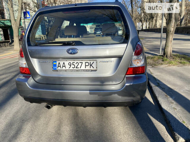 Сірий Субару Forester, об'ємом двигуна 1.99 л та пробігом 61 тис. км за 9800 $, фото 3 на Automoto.ua