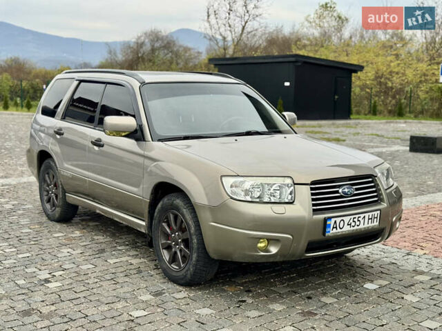Сірий Субару Forester, об'ємом двигуна 1.99 л та пробігом 149 тис. км за 5699 $, фото 7 на Automoto.ua