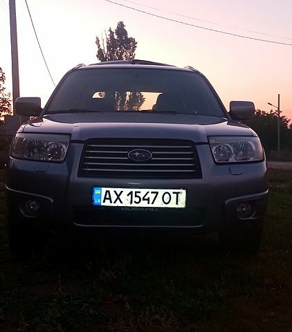 Сірий Субару Forester, об'ємом двигуна 2 л та пробігом 230 тис. км за 6500 $, фото 1 на Automoto.ua