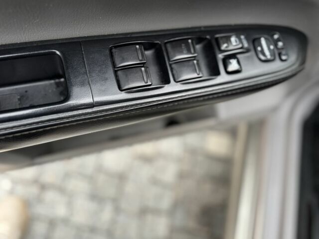 Серый Субару Форестер, объемом двигателя 2 л и пробегом 149 тыс. км за 5699 $, фото 17 на Automoto.ua