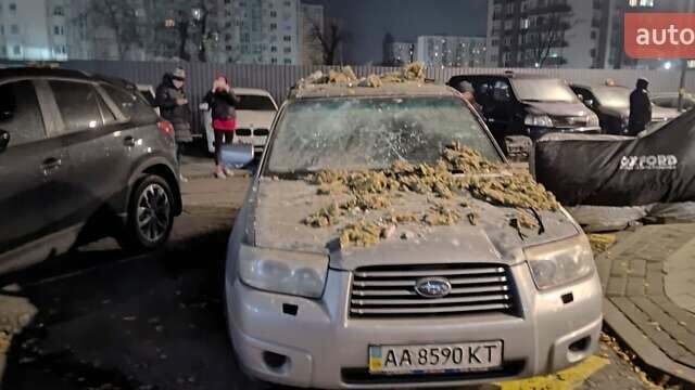 Серый Субару Форестер, объемом двигателя 2 л и пробегом 155 тыс. км за 2500 $, фото 2 на Automoto.ua