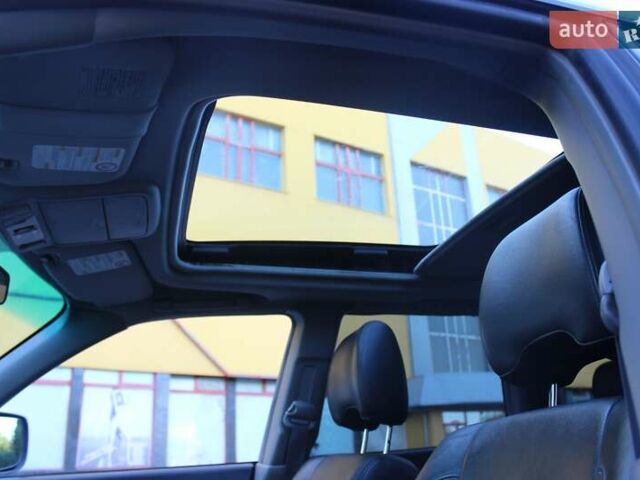 Серый Субару Форестер, объемом двигателя 2 л и пробегом 275 тыс. км за 6200 $, фото 1 на Automoto.ua