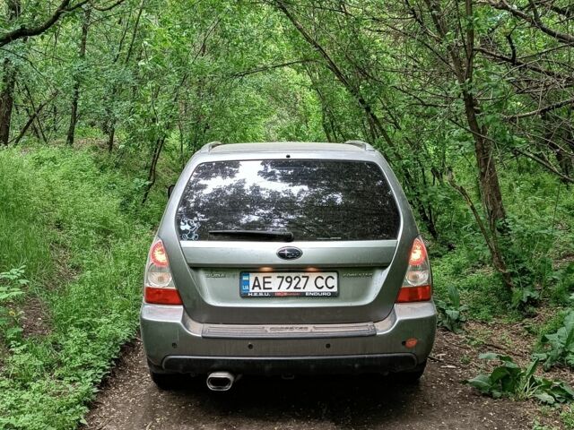 Сірий Субару Forester, об'ємом двигуна 0.25 л та пробігом 280 тис. км за 6500 $, фото 4 на Automoto.ua