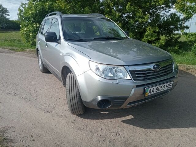 Сірий Субару Forester, об'ємом двигуна 2 л та пробігом 305 тис. км за 8000 $, фото 7 на Automoto.ua