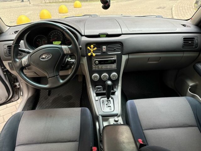 Серый Субару Форестер, объемом двигателя 2 л и пробегом 250 тыс. км за 6200 $, фото 14 на Automoto.ua