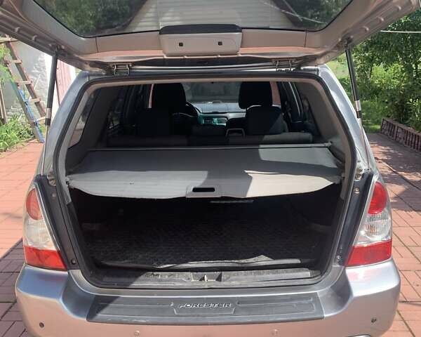 Серый Субару Форестер, объемом двигателя 1.99 л и пробегом 175 тыс. км за 6900 $, фото 1 на Automoto.ua