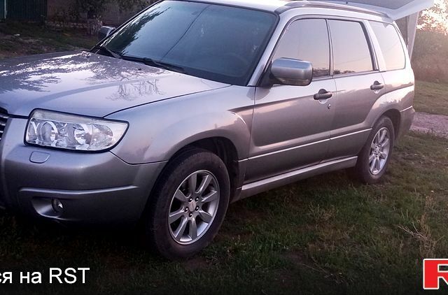 Сірий Субару Forester, об'ємом двигуна 2 л та пробігом 230 тис. км за 6500 $, фото 2 на Automoto.ua