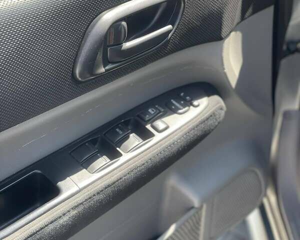 Сірий Субару Forester, об'ємом двигуна 2 л та пробігом 240 тис. км за 6200 $, фото 11 на Automoto.ua