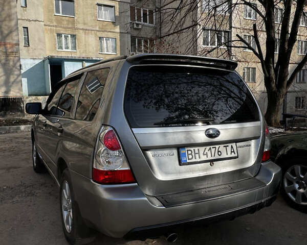 Серый Субару Форестер, объемом двигателя 1.99 л и пробегом 124 тыс. км за 7900 $, фото 5 на Automoto.ua