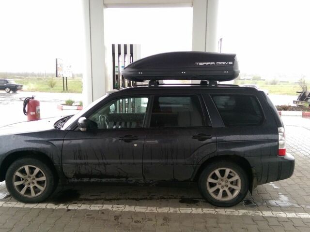 Серый Субару Форестер, объемом двигателя 2 л и пробегом 281 тыс. км за 8299 $, фото 6 на Automoto.ua