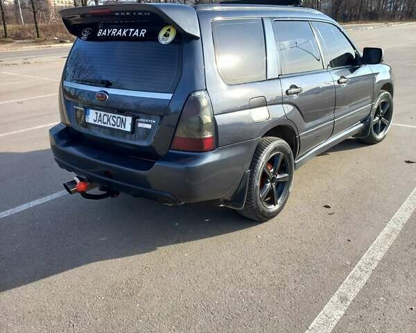 Сірий Субару Forester, об'ємом двигуна 1.99 л та пробігом 255 тис. км за 8000 $, фото 11 на Automoto.ua