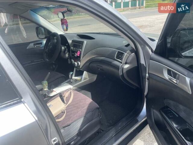 Сірий Субару Forester, об'ємом двигуна 1.99 л та пробігом 280 тис. км за 8850 $, фото 7 на Automoto.ua