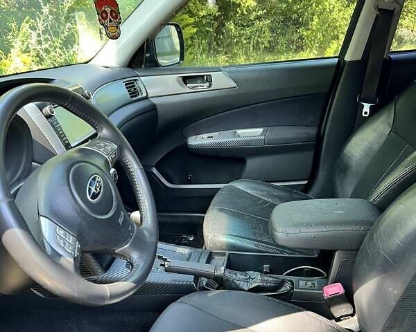 Серый Субару Форестер, объемом двигателя 2.5 л и пробегом 280 тыс. км за 7900 $, фото 31 на Automoto.ua