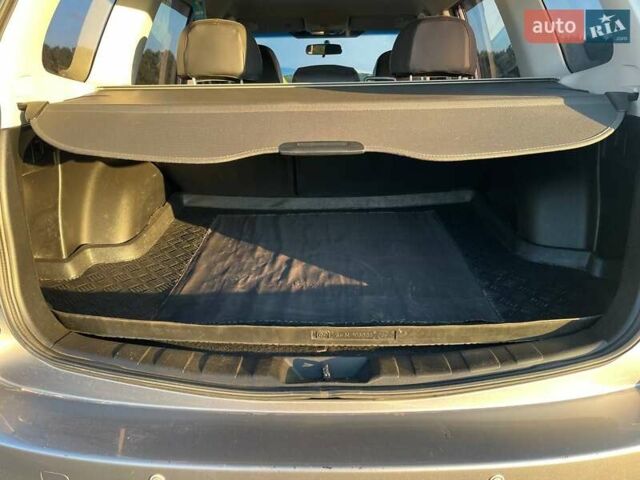 Серый Субару Форестер, объемом двигателя 2 л и пробегом 167 тыс. км за 9800 $, фото 13 на Automoto.ua