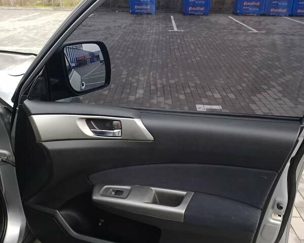 Сірий Субару Forester, об'ємом двигуна 2.5 л та пробігом 233 тис. км за 7800 $, фото 27 на Automoto.ua