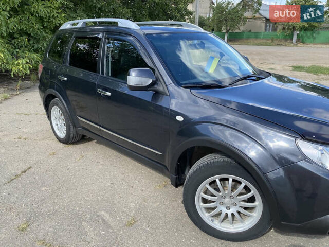 Сірий Субару Forester, об'ємом двигуна 2 л та пробігом 230 тис. км за 7200 $, фото 2 на Automoto.ua