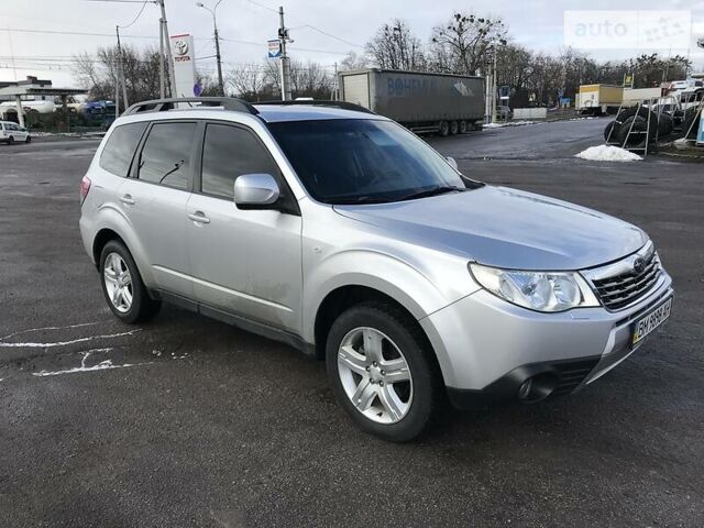 Сірий Субару Forester, об'ємом двигуна 2.5 л та пробігом 210 тис. км за 10500 $, фото 1 на Automoto.ua