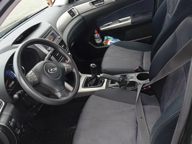 Серый Субару Форестер, объемом двигателя 2.5 л и пробегом 152 тыс. км за 8250 $, фото 3 на Automoto.ua