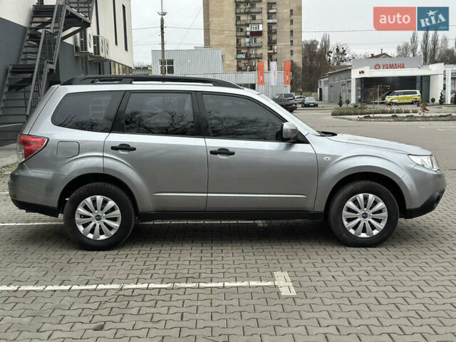 Сірий Субару Forester, об'ємом двигуна 1.99 л та пробігом 210 тис. км за 7500 $, фото 7 на Automoto.ua