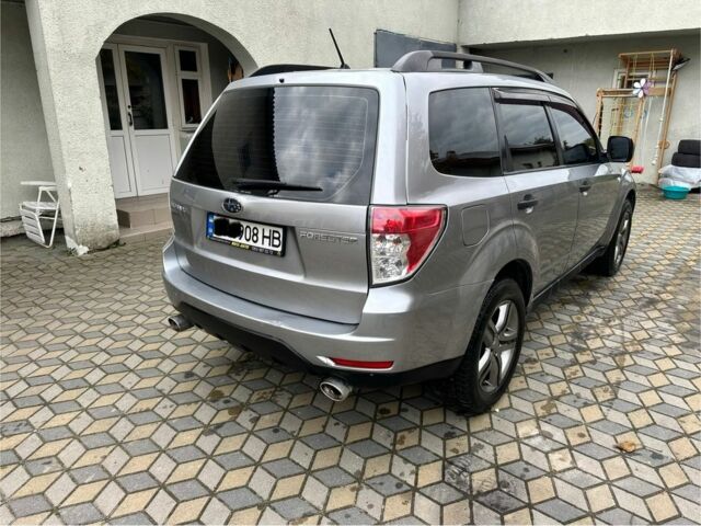 Серый Субару Форестер, объемом двигателя 2 л и пробегом 330 тыс. км за 7700 $, фото 18 на Automoto.ua