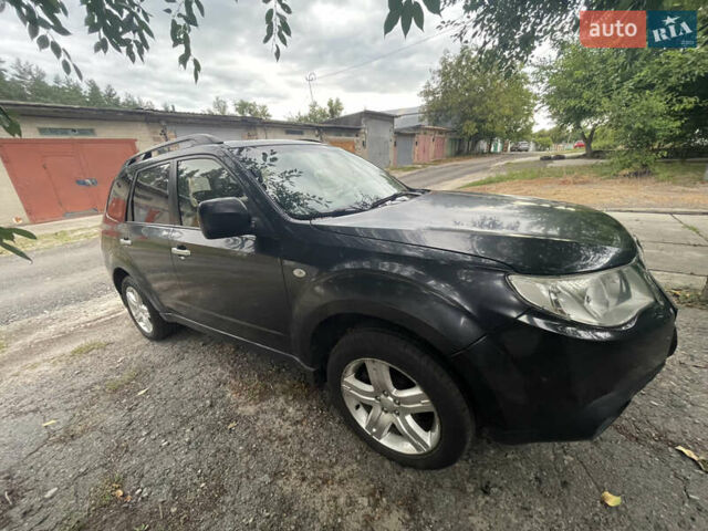 Серый Субару Форестер, объемом двигателя 2.46 л и пробегом 195 тыс. км за 7500 $, фото 2 на Automoto.ua