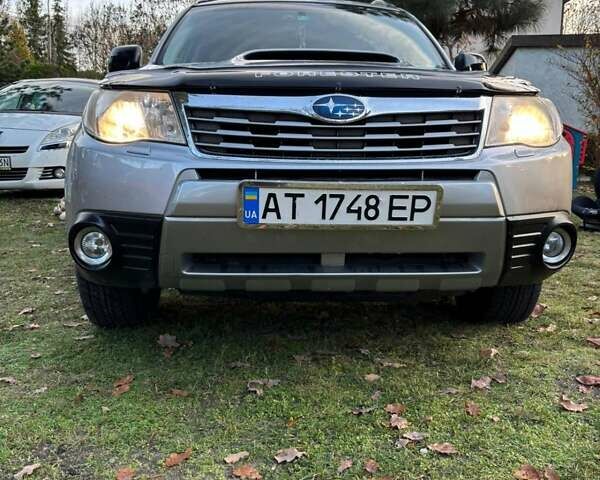 Сірий Субару Forester, об'ємом двигуна 1.99 л та пробігом 222 тис. км за 6300 $, фото 6 на Automoto.ua
