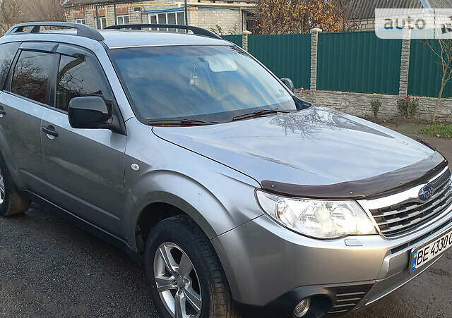 Сірий Субару Forester, об'ємом двигуна 2 л та пробігом 190 тис. км за 8500 $, фото 4 на Automoto.ua