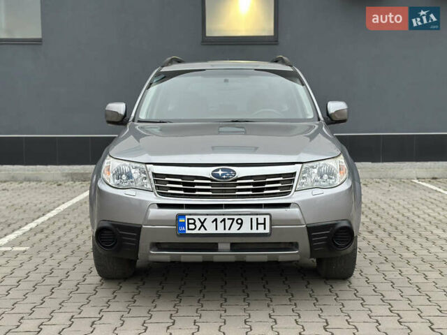 Сірий Субару Forester, об'ємом двигуна 1.99 л та пробігом 210 тис. км за 7500 $, фото 8 на Automoto.ua