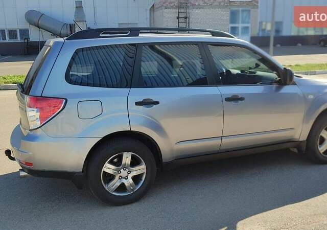 Сірий Субару Forester, об'ємом двигуна 1.99 л та пробігом 205 тис. км за 7600 $, фото 9 на Automoto.ua