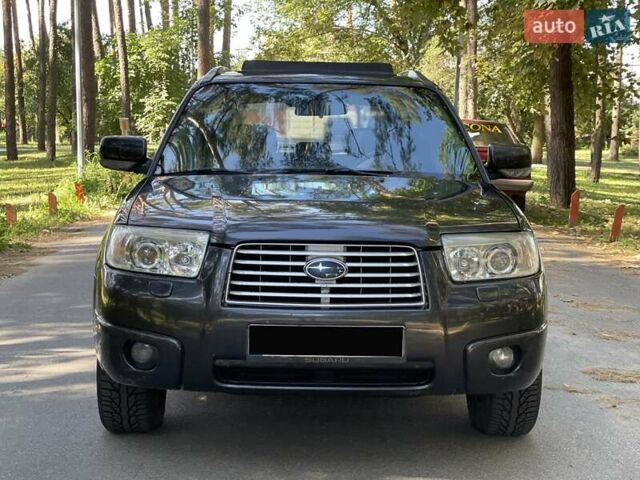 Субару Форестер 2008 в Киеве на Automoto.ua Серый Субару Форестер, объемом двигателя 2 л и пробегом 196 тыс. км за 7300 $, фото 1 на Automoto.ua