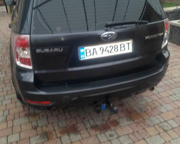 Серый Субару Форестер, объемом двигателя 1.99 л и пробегом 209 тыс. км за 7700 $, фото 3 на Automoto.ua