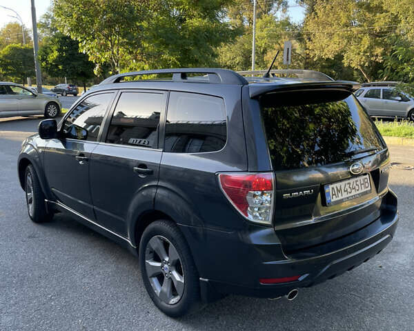 Субару Форестер 2008 в Киеве на Automoto.ua Серый Субару Форестер, объемом двигателя 2.46 л и пробегом 265 тыс. км за 8700 $, фото 4 на Automoto.ua