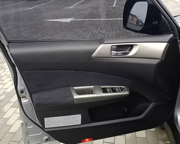 Сірий Субару Forester, об'ємом двигуна 2.5 л та пробігом 233 тис. км за 7800 $, фото 30 на Automoto.ua
