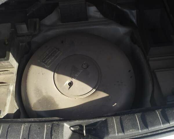 Серый Субару Форестер, объемом двигателя 1.99 л и пробегом 309 тыс. км за 7700 $, фото 9 на Automoto.ua