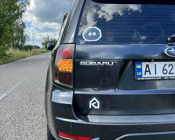Серый Субару Форестер, объемом двигателя 2.5 л и пробегом 280 тыс. км за 7900 $, фото 17 на Automoto.ua