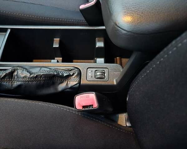 Сірий Субару Forester, об'ємом двигуна 2 л та пробігом 159 тис. км за 7700 $, фото 12 на Automoto.ua