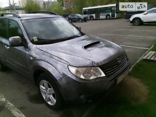 Сірий Субару Forester, об'ємом двигуна 2.46 л та пробігом 346 тис. км за 7700 $, фото 3 на Automoto.ua