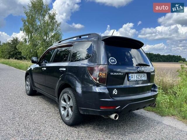 Серый Субару Форестер, объемом двигателя 2.5 л и пробегом 280 тыс. км за 7900 $, фото 12 на Automoto.ua