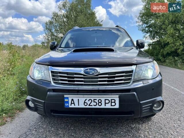 Серый Субару Форестер, объемом двигателя 2.5 л и пробегом 280 тыс. км за 7900 $, фото 21 на Automoto.ua