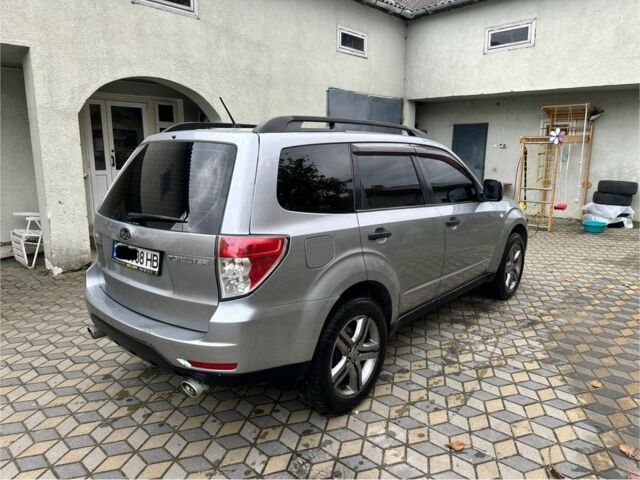 Серый Субару Форестер, объемом двигателя 2 л и пробегом 330 тыс. км за 7700 $, фото 8 на Automoto.ua