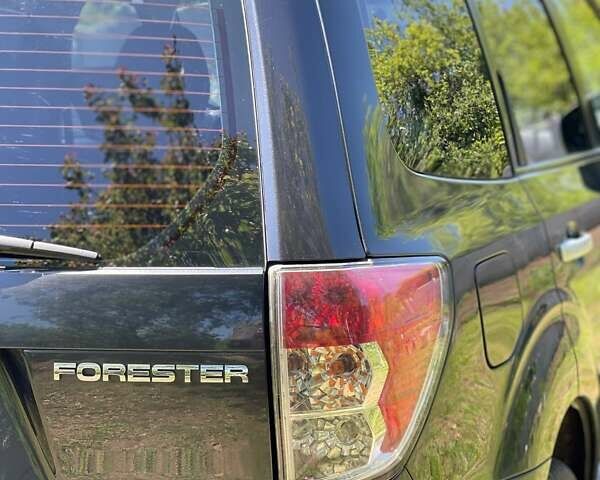 Сірий Субару Forester, об'ємом двигуна 2.5 л та пробігом 235 тис. км за 8699 $, фото 4 на Automoto.ua