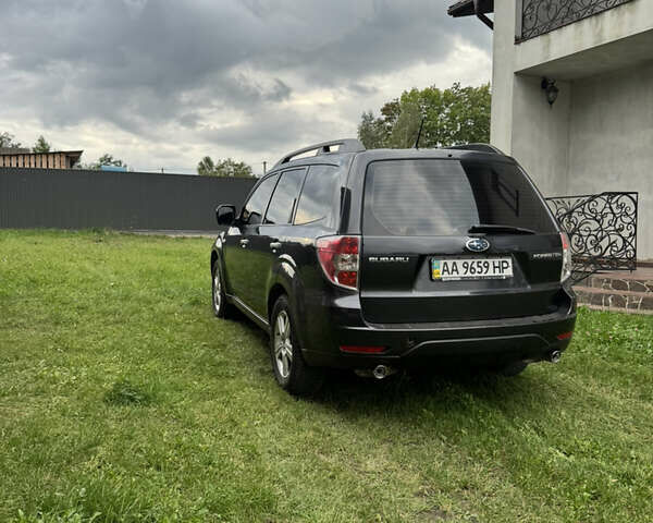Субару Forester 2008 у Володимир-Волинський на Automoto.ua Сірий Субару Forester, об'ємом двигуна 2 л та пробігом 230 тис. км за 7700 $, фото 3 на Automoto.ua
