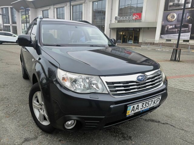 Серый Субару Форестер, объемом двигателя 2 л и пробегом 197 тыс. км за 8300 $, фото 10 на Automoto.ua