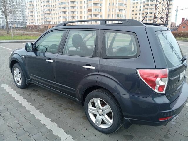 Серый Субару Форестер, объемом двигателя 2.5 л и пробегом 152 тыс. км за 8250 $, фото 7 на Automoto.ua