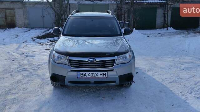 Серый Субару Форестер, объемом двигателя 2 л и пробегом 145 тыс. км за 9500 $, фото 46 на Automoto.ua