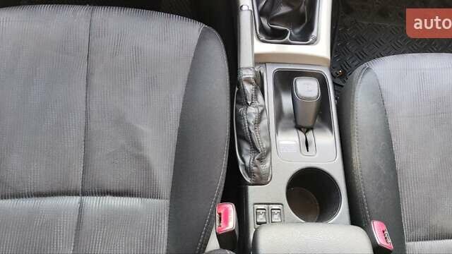 Серый Субару Форестер, объемом двигателя 2 л и пробегом 145 тыс. км за 9500 $, фото 19 на Automoto.ua